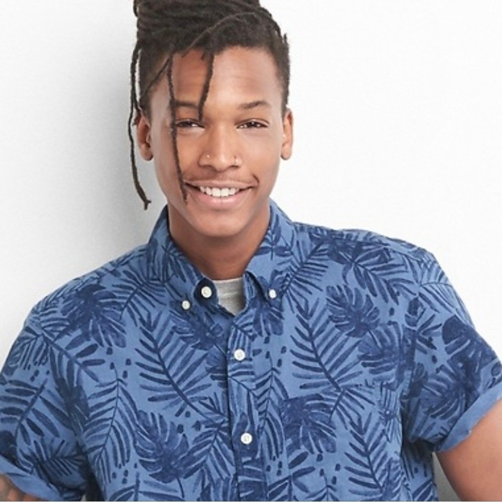Gap Hawaiian blue linen short sleeve button shirt monsterra‎ leaf mens small - Picture 15 of 15